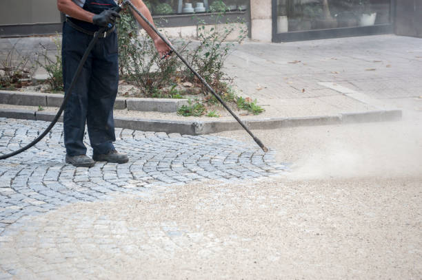 Best Factory Floor Cleaning  in Whitesburg, KY